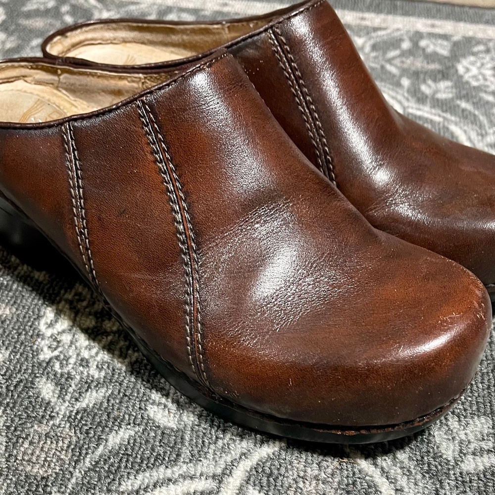 Brian dansko slip on shoes